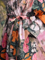 Pink Benjamin Macgregor Scene Print Satin Dressing Gown - Image 4 of 7