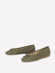 Boden Cut Out Ballet Flats - صورة 3 من 5