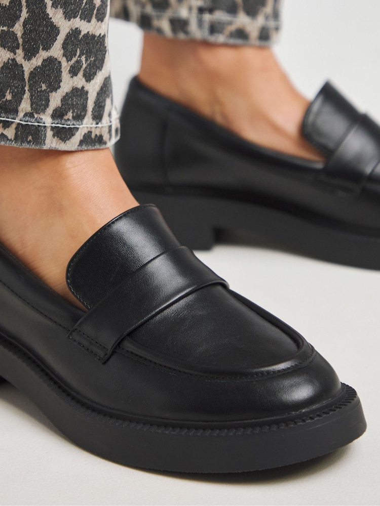 Simply Be Black Extra Wide Fit Plain Chunky Loafers - Image 4 of 4