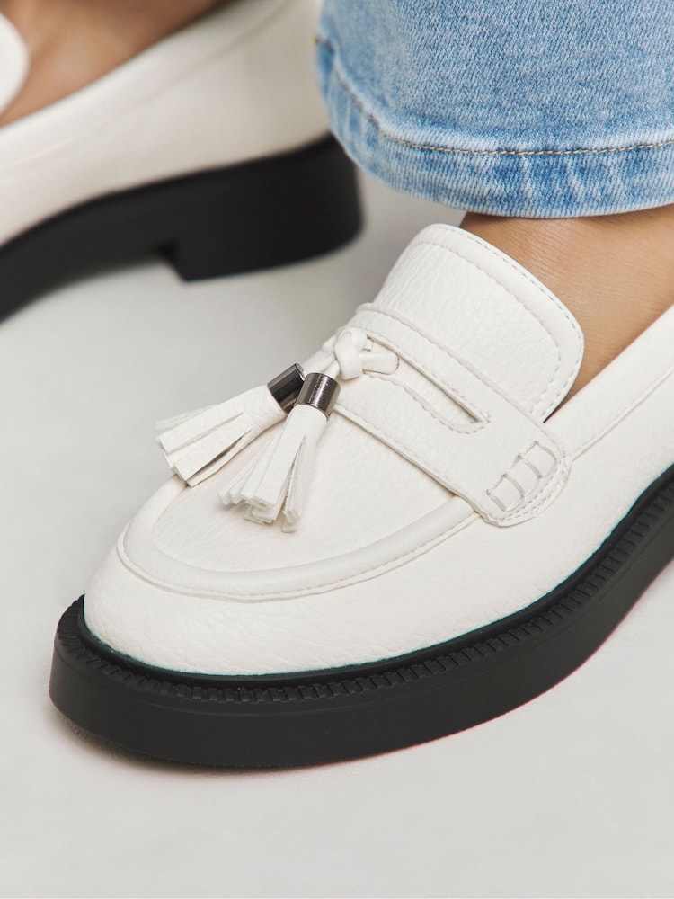 Simply Be White Wide Fit Tassle Chunky Loafers - Image 4 of 4 Simply Be White Wide Fit Tassle Chunky Loafers - Image 4 of 4