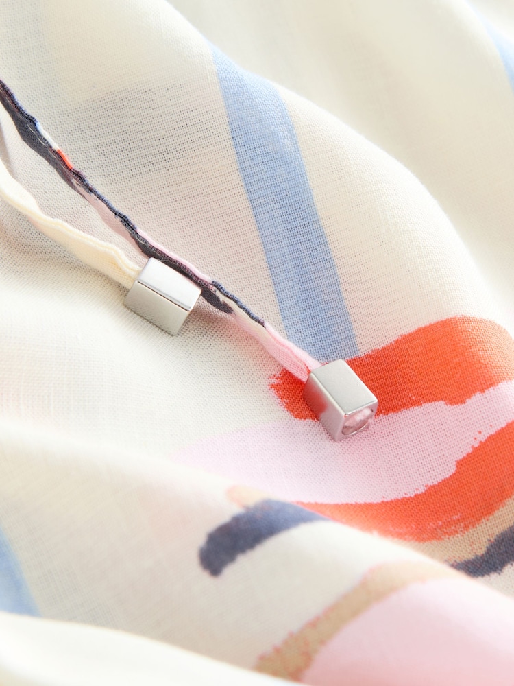 Blue/Ecru Shorts with Linen - Image 2 of 3 Blue/Ecru Shorts with Linen - Image 2 of 3