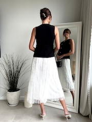 Style Cheat Black Waistcoat Pleated Midi Dress - Image 2 of 4