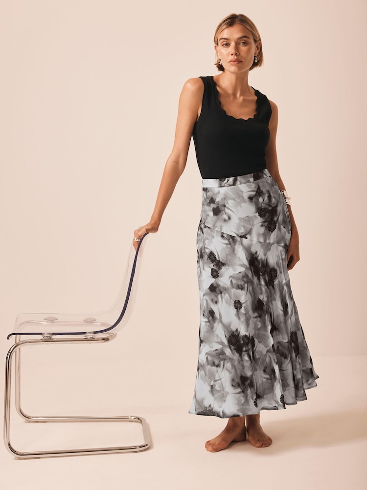 Mint Velvet Grey Abstract Print Midi Skirt - Image 2 of 7 Mint Velvet Grey Abstract Print Midi Skirt - Image 2 of 7