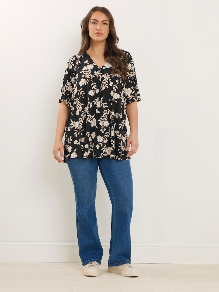 Evans Cream Pleated Swing Blouse - Image 2 of 5 Evans Cream Pleated Swing Blouse - Image 2 of 5