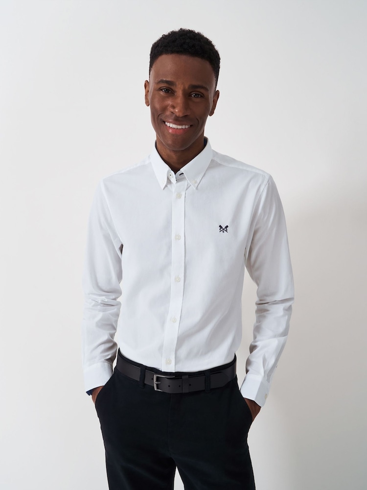 Camisa de popeline de algodão simples da Crew Clothing - Imagem 1 de 5