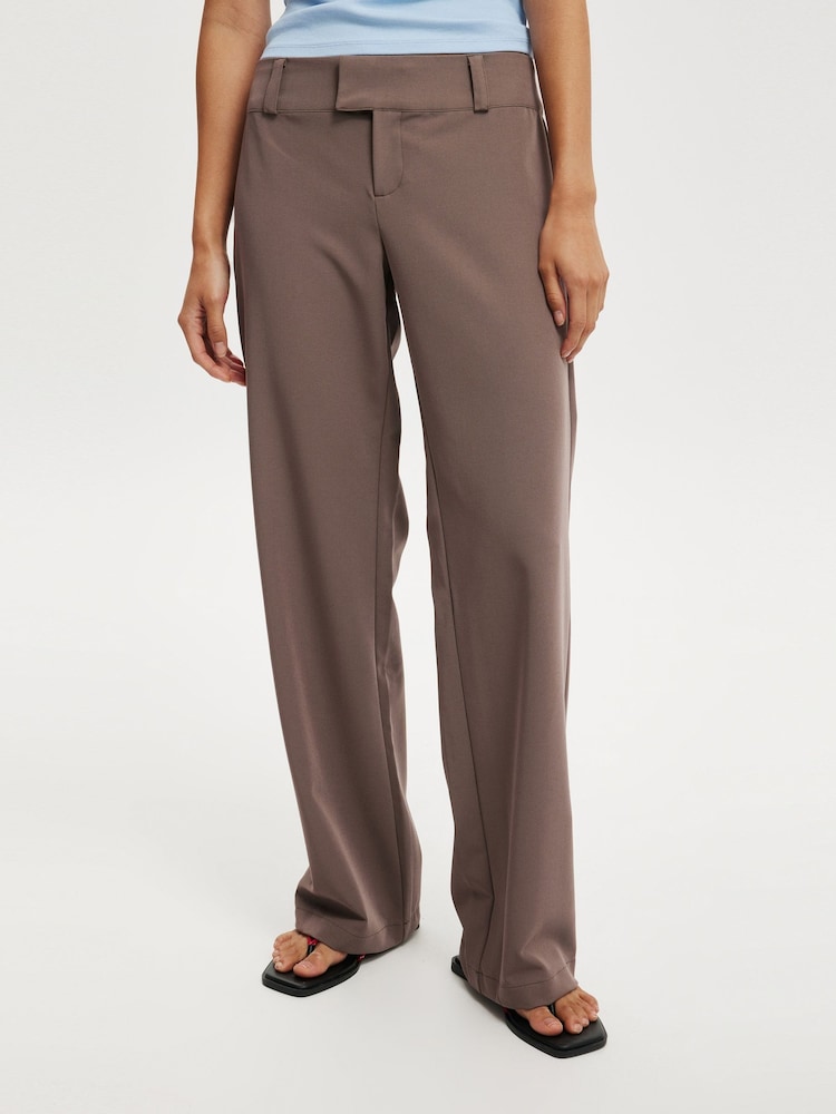 Cotton On Brown Lola Low Rise Suit Trousers - Image 1 of 5