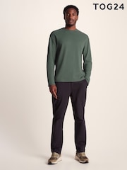 Tog 24 Green Mens Ainsdale Long Sleeve T-Shirt - Image 8 of 8