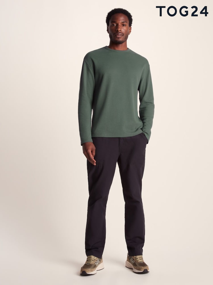 Tog 24 Green Mens Ainsdale Long Sleeve T-Shirt - Image 8 of 8