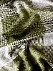 Laura Ashley Allonby Check Woven Throw - صورة 4 من 5