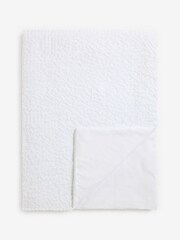 White Crinkle Textured Bedspread - Image 3 of 6