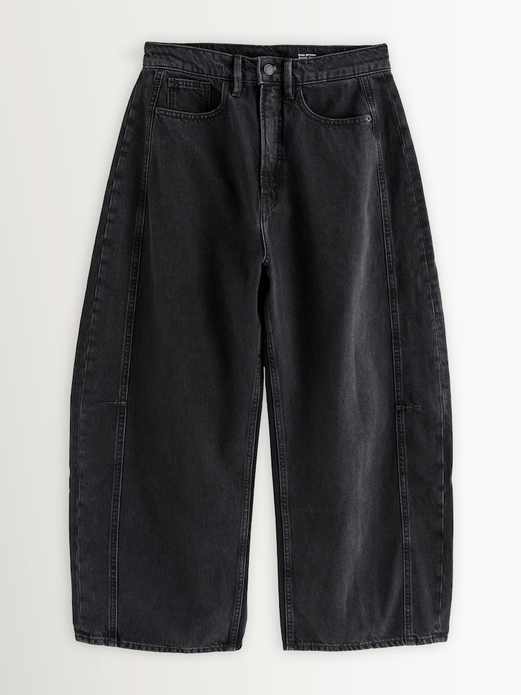 Good American Black Extreme Barrel Jeans - Image 1 of 7 Good American Black Extreme Barrel Jeans - Image 1 of 7