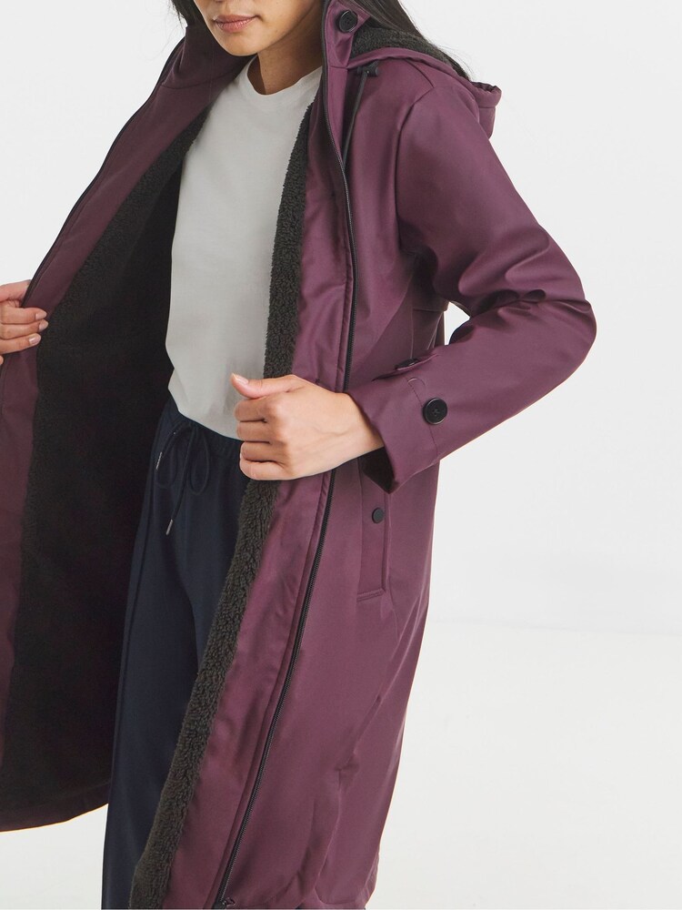 JD Williams Purple Fleece Lined Rubberised Raincoat With Hood - Image 4 of 4 JD Williams Purple Fleece Lined Rubberised Raincoat With Hood - Image 4 of 4