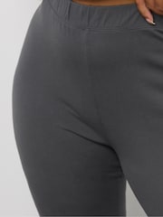 Cinza - Leggings Flare Yours Curve - Imagem 4 de 5