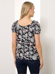 Preto - Blusa Long Tall Sally Paisley com Gola Quadrada - Imagem 3 de 5