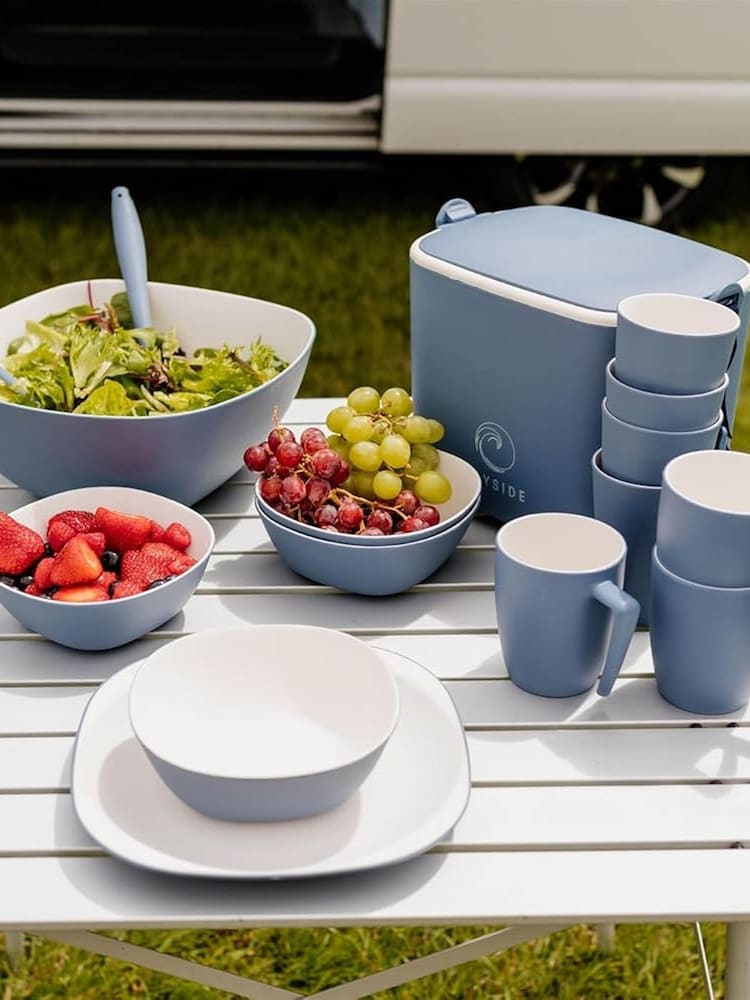 Bayside 16 Piece Blue Pool Set with Picnic Blanket - Image 2 of 5