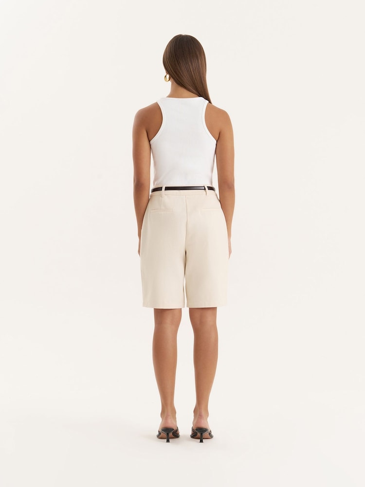 4th & Reckless Cream Tailored Longline Cargo Shorts - Image 2 of 5