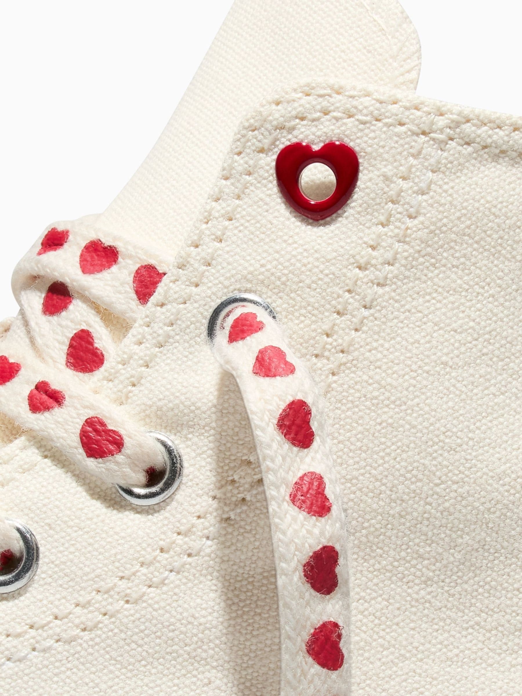 Buy Converse White Chuck Taylor Lift Platform Hearts Trainers from