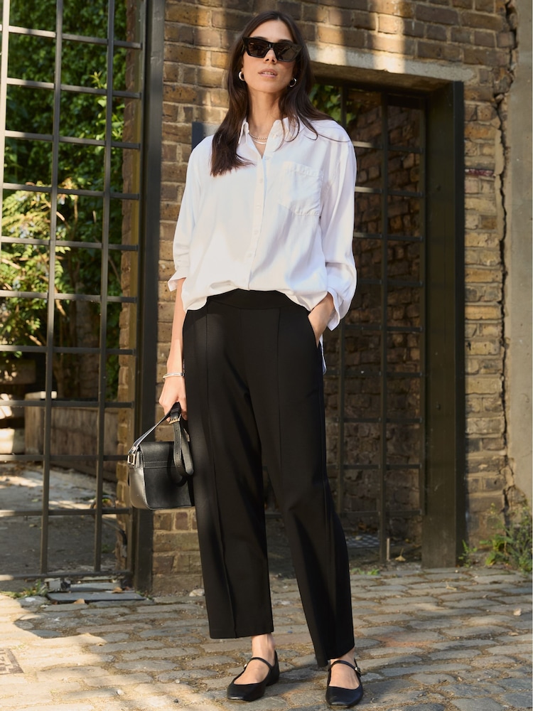 Baukjen Ebru Ponte Straight Leg Crop Caviar Black Trousers - صورة 1 من 3