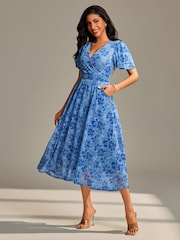 Vestido longo de malha com mangas esvoaçantes Jolie Moi - Imagem 1 de 6