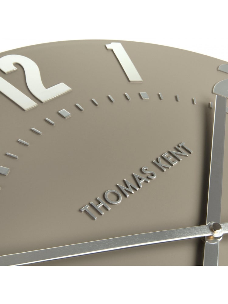 Thomas Kent Clocks Mocha 20' Cedar Wall Clock - Image 2 of 5