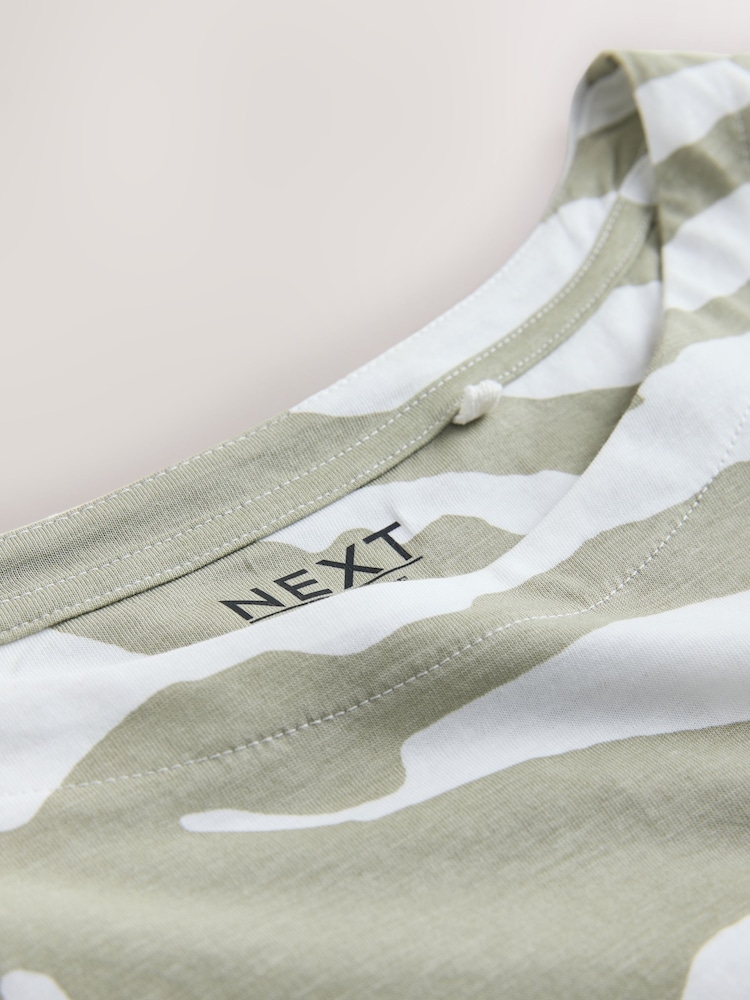 طبعات حيوانات - تي شيرت كم كاب - صورة 2 من 3 طبعات حيوانات - تي شيرت كم كاب - صورة 2 من 3