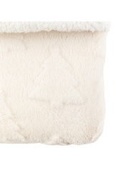 Gallery Home Cream Luxe Christmas Tree Sherpa Throw - Image 5 of 6