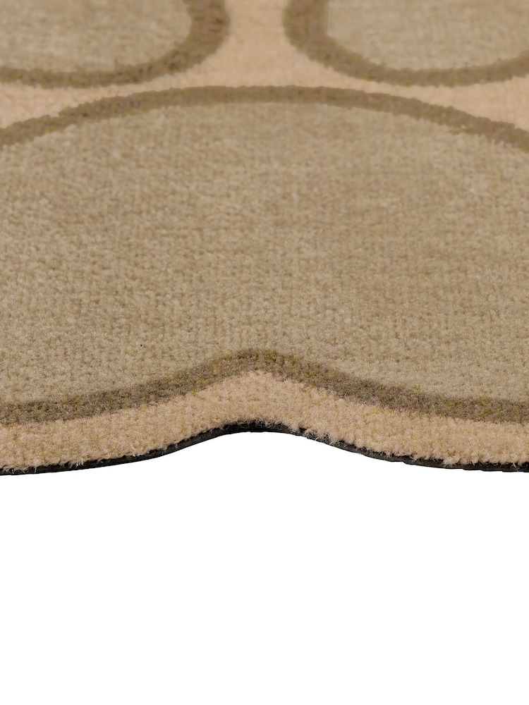 Howler & Scratch Beige Paw Food Mat - Image 4 of 4