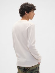 Gap White Waffle Knit Crew Neck T-Shirt - Image 2 of 4