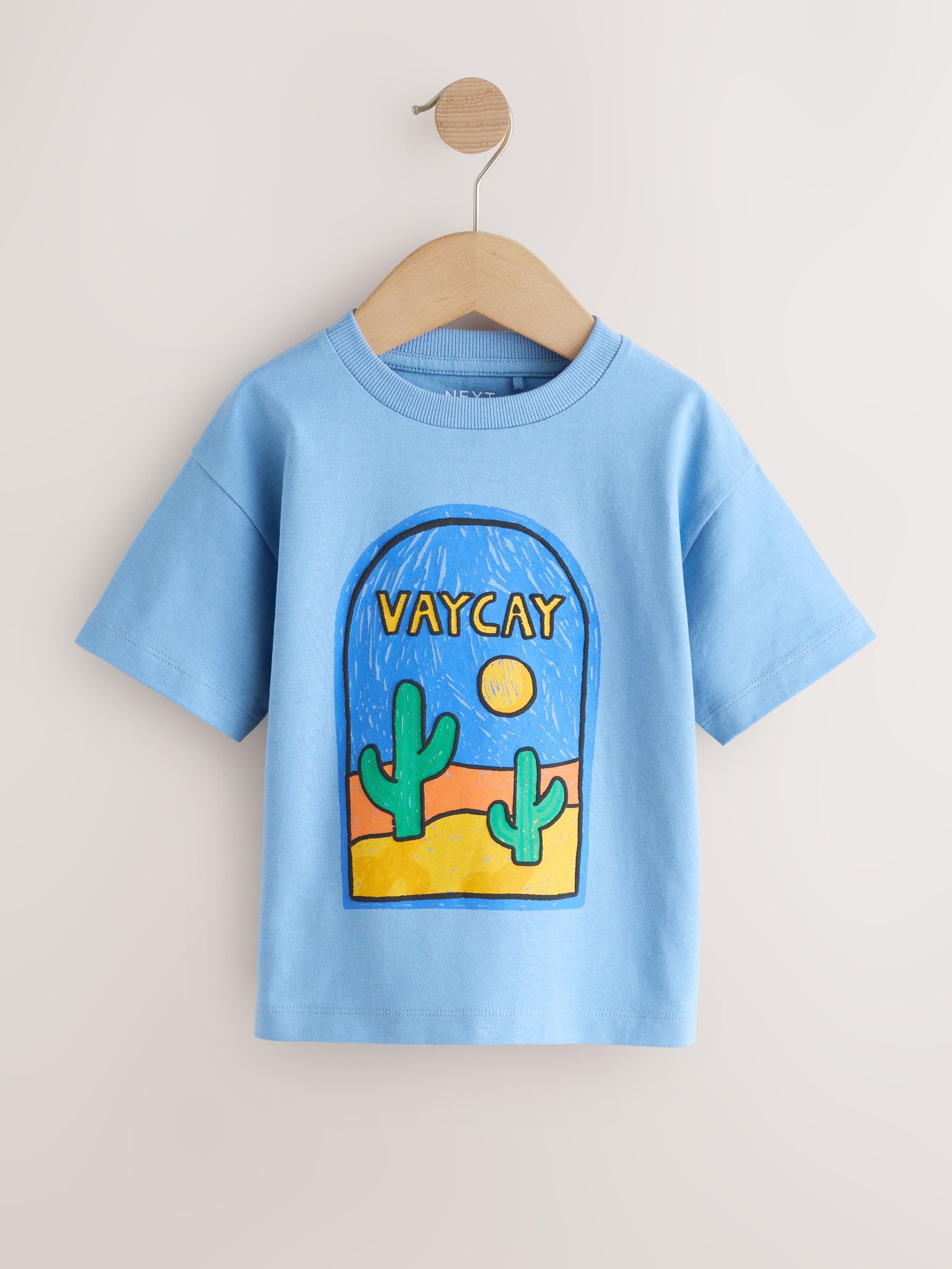 Next：日本 グリーン/イエロー スタンプ - 半袖 グラフィック Tシャツ