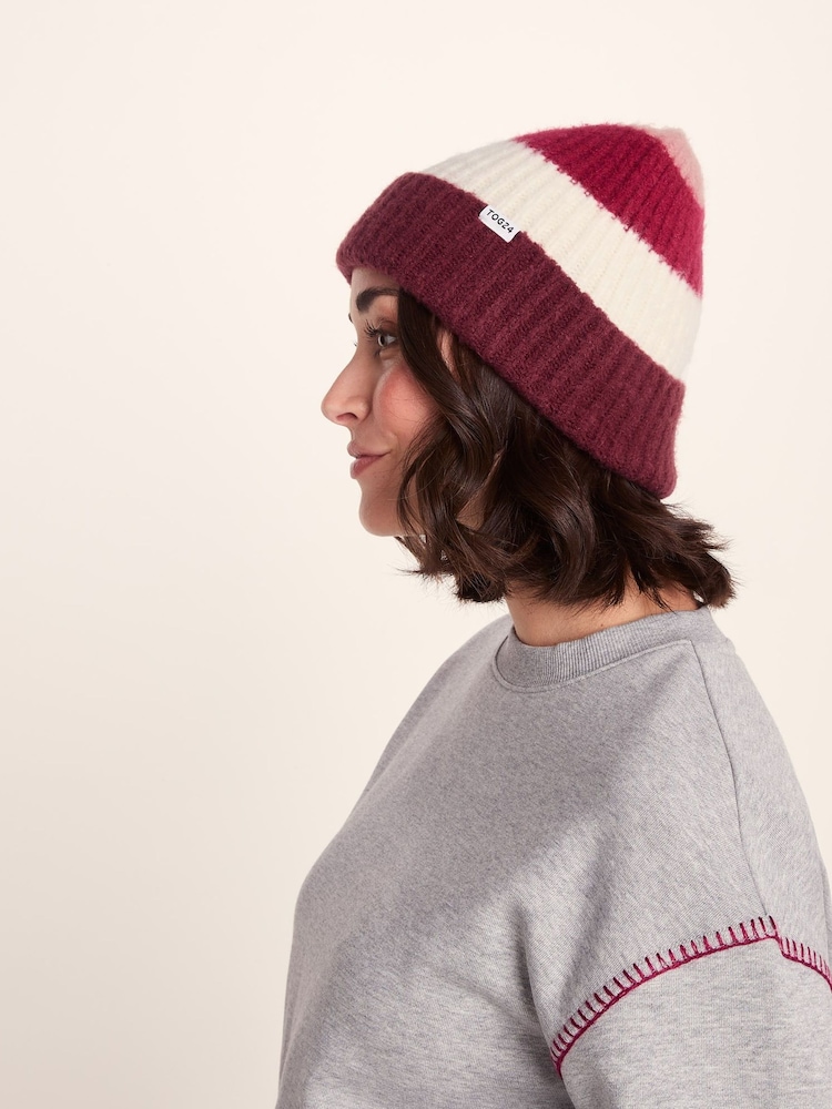 Tog 24 Red Desmon Knitted Hat - Image 3 of 3