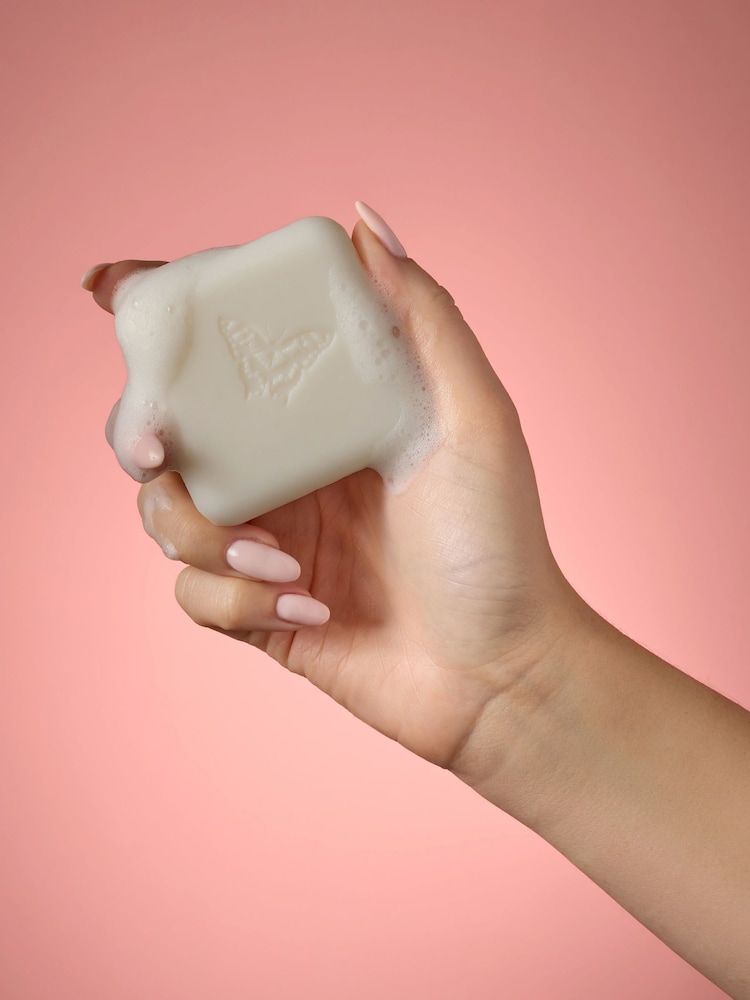 Orange Blossom & Lime Kew Collection Hand Soap - Image 2 of 5 Orange Blossom & Lime Kew Collection Hand Soap - Image 2 of 5