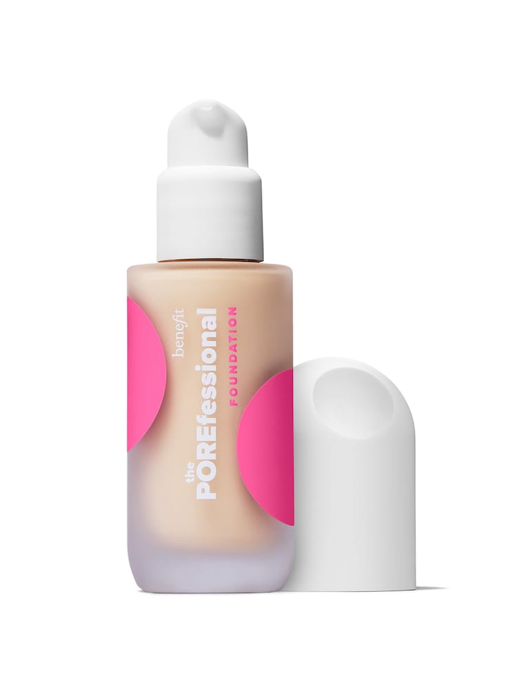 Benefit The Porefessional Smoothing and Blurring Foundation 30ml - Image 1 of 5