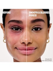 Benefit The Porefessional Smoothing and Blurring Foundation 30ml - Image 3 of 5