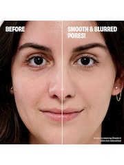 Benefit The Porefessional Smoothing and Blurring Foundation 30ml - Image 3 of 4