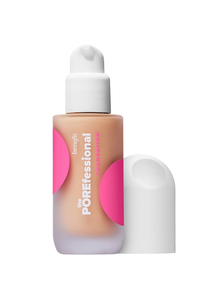 Benefit The Porefessional Smoothing and Blurring Foundation 30ml - Image 1 of 6 Benefit The Porefessional Smoothing and Blurring Foundation 30ml - Image 1 of 6