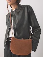 Tan Brown Scoop Leather Crossbody Bag - Image 3 of 10