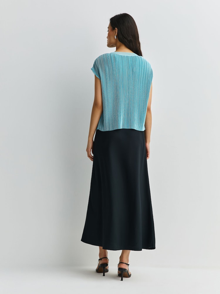 Joseph Cream Cedre Pleated Satin Chambray Top - Image 2 of 7