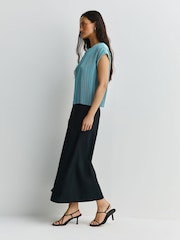 Joseph Cream Cedre Pleated Satin Chambray Top - Image 4 of 7