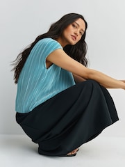 Joseph Cream Cedre Pleated Satin Chambray Top - Image 5 of 7