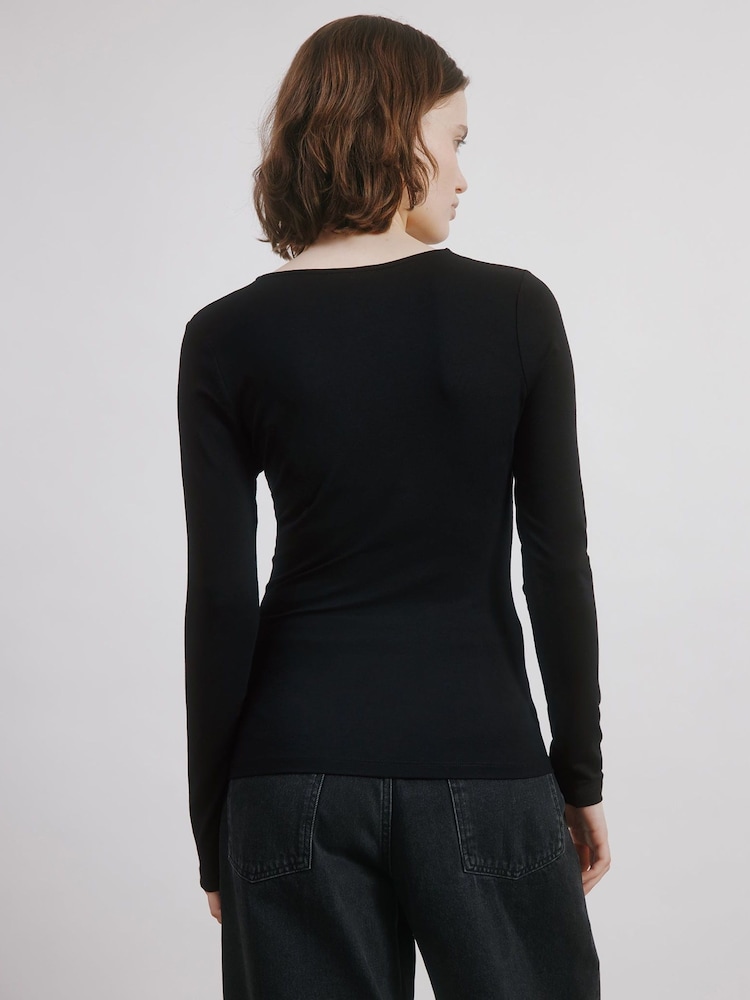Albaray Black Deep V-Neck Top - Image 2 of 4