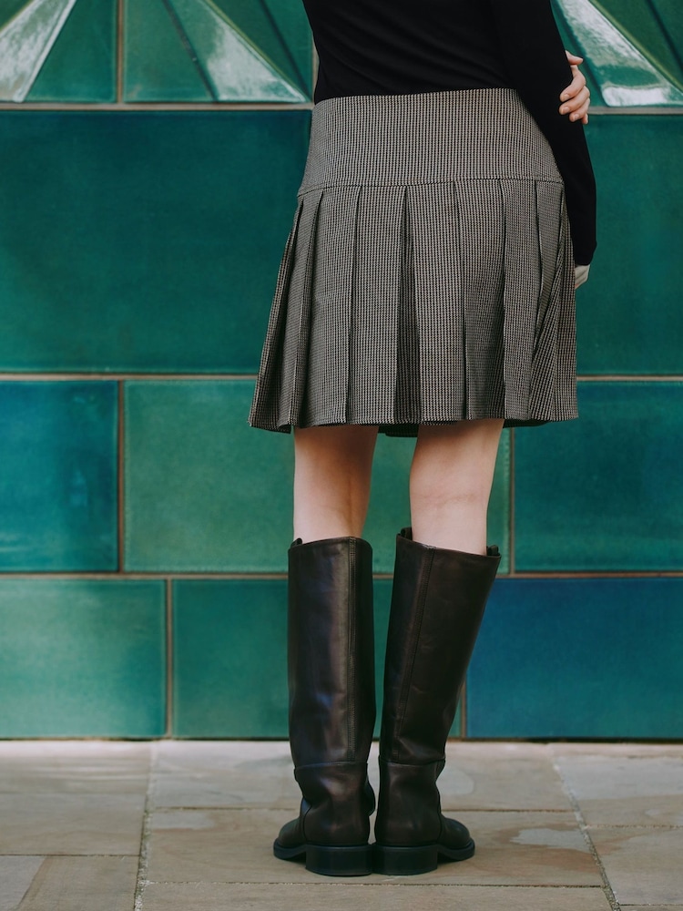 Albaray Houndstooth Short Pleated Brown Skirt - Image 2 of 4