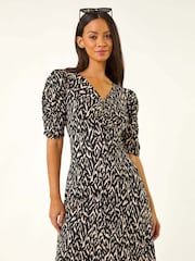 Roman Black Abstract Print Front Ruched Dress - Image 4 of 5