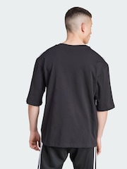 Camiseta Adicolor Oversized da Adidas Originals - Imagem 2 de 4
