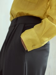 Amarillo - Camisa utilitaria de manga larga transparente - Imagen 6 de 9