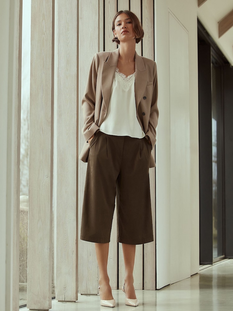 Ecru Satin Lace Cami Top - Image 2 of 5 Ecru Satin Lace Cami Top - Image 2 of 5