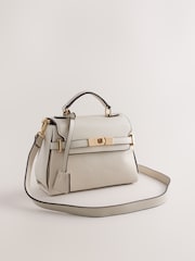 White Belted Hand Held Bag - Image 4 of 8