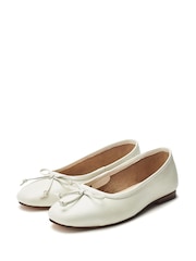 Moda in Pelle Ealing Bow Detail Ballerinas - Image 2 of 4