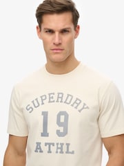 Camiseta Superdry Vintage Athletic Essential com estampa gráfica - Imagem 4 de 5
