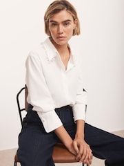 Mint Velvet Cotton Blend Pearl Collar Shirt - Imagen 2 de 8