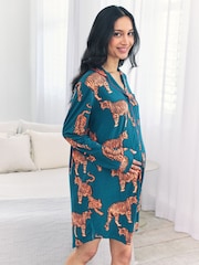 Chelsea Peers Green Maternity Tiger Print Nightshirt - Image 3 of 5